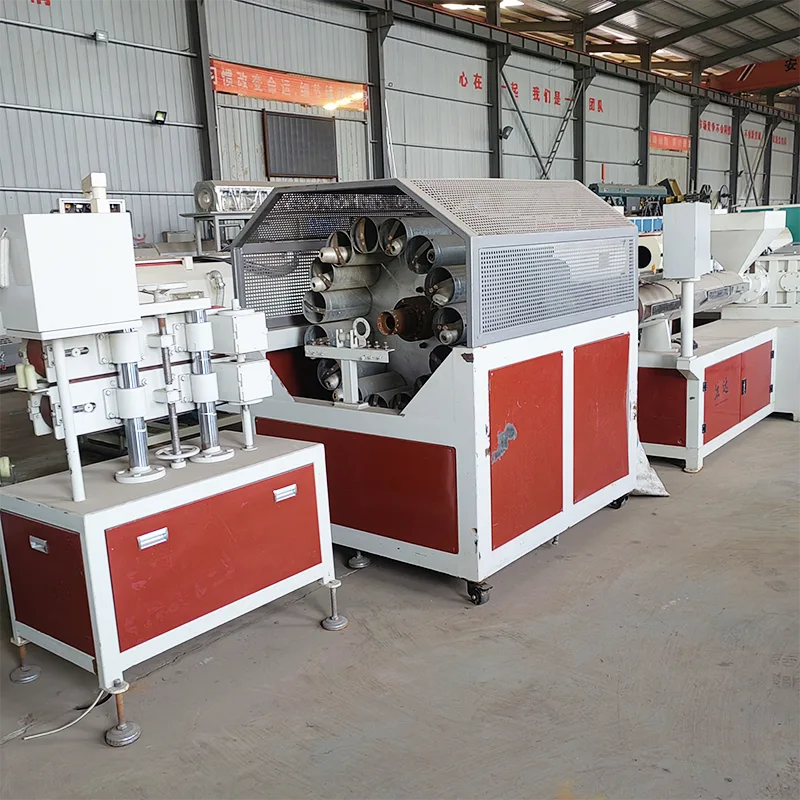 Máy sản xuất vòi sản xuất vòi gia cố bằng sợi PVC đã được gia cố